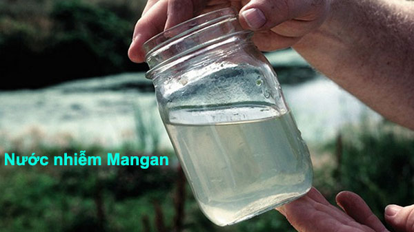 Dấu hiệu nhận biết nước bị nhiễm mangan